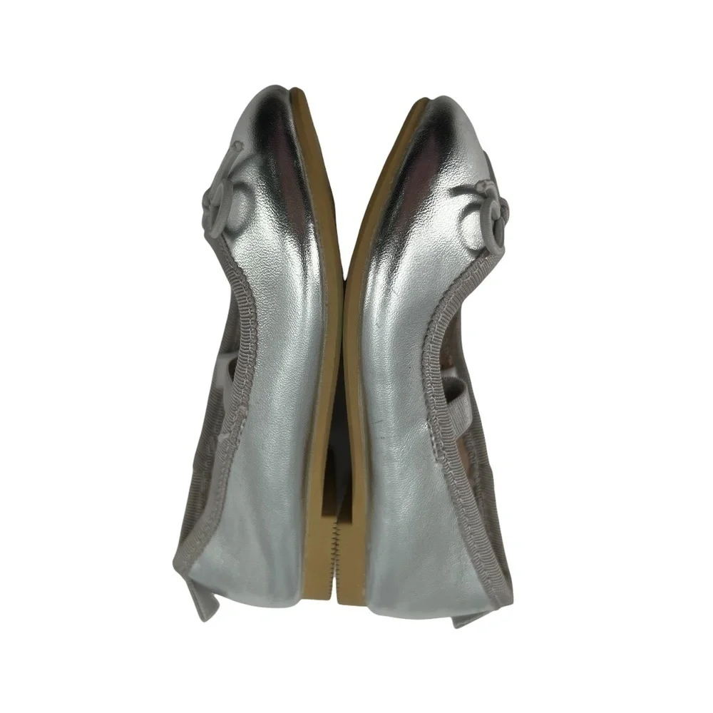 Cat & Jack Girl's Silver Bow Ballet Flats Size 5 Toddler
